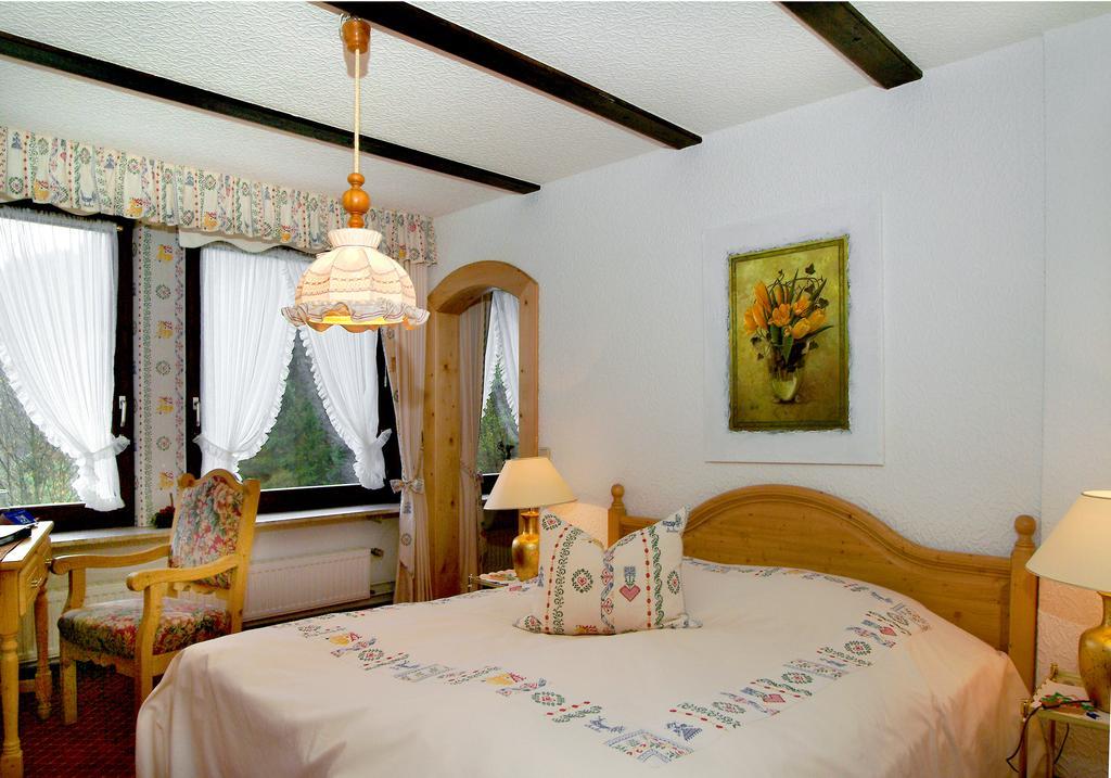 Wellness Und Romantik Hotel Helmboldt Bad Sachsa Szoba fotó